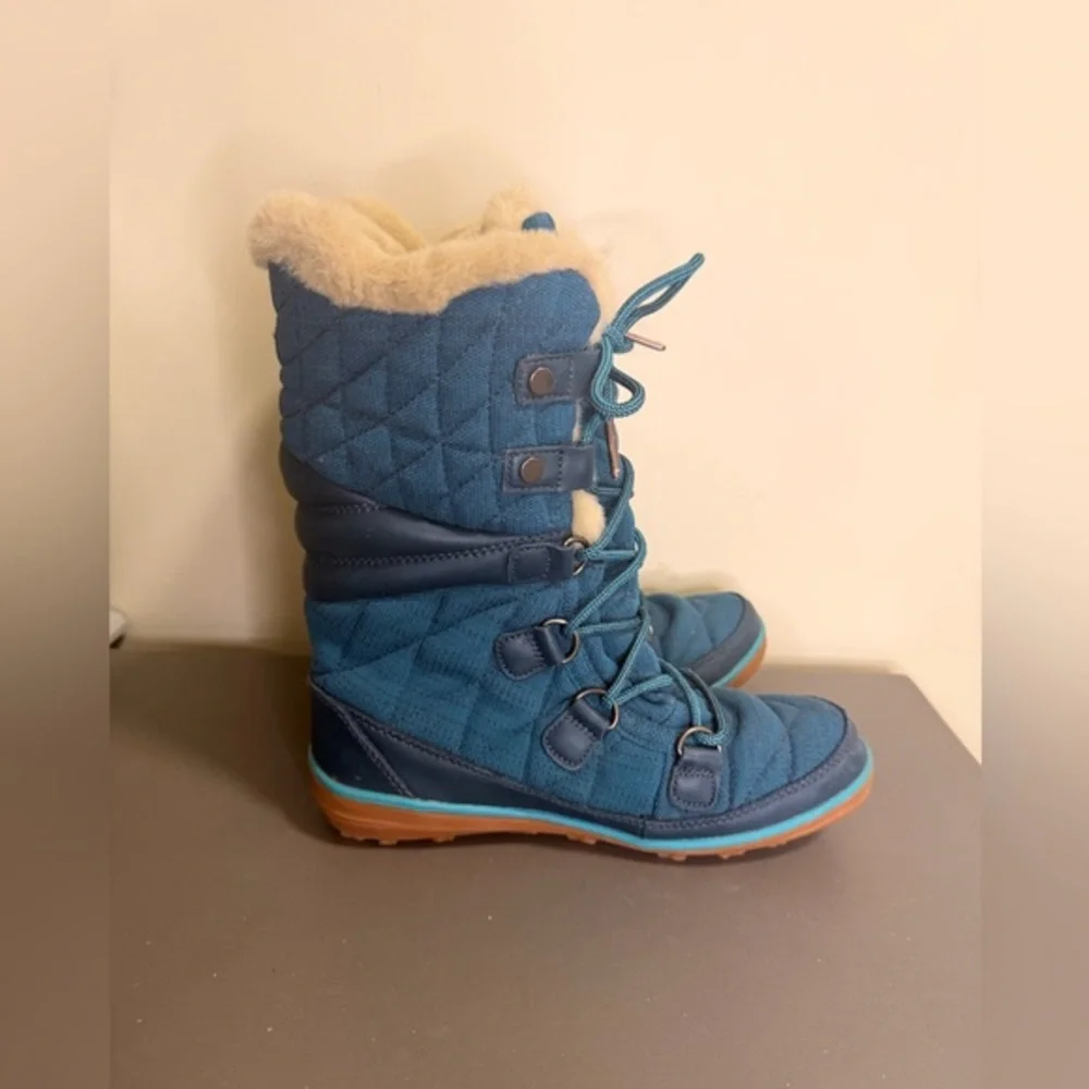 Women’s Columbia Heavenly Omni-Heat Winter Snow Boots